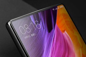 Глава Xiaomi подтвердил — смартфон Mi Mix 2 выйдет к концу года