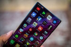 Xiaomi Mi7 будет самым важным смартфоном 2018 году
